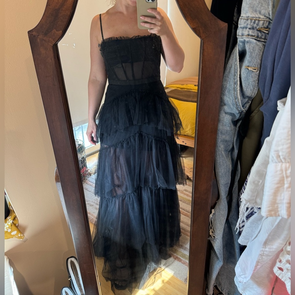 Betsy & Adam—Illusion Tiered Ruffled Tulle Square Neck Mesh Sleeveless Gown